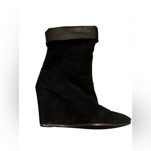 Madison Harding Black Suede Pointed Toe Wedge Boots Size 9